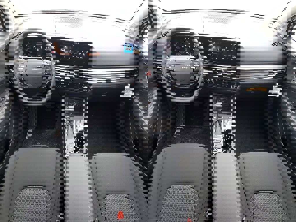 New 2026 Kia Sportage LX image 22