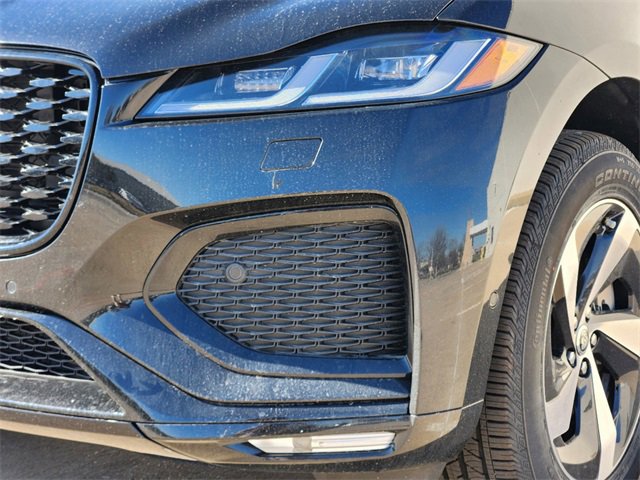 Used 2026 Jaguar F-PACE R-Dynamic S image 5