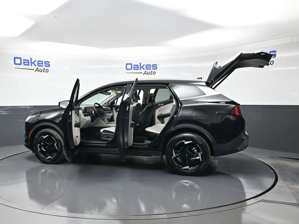 Certified 2026 Kia Sportage EX image 56