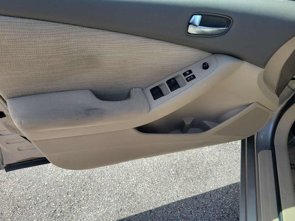 Used 2012 Nissan Altima 2.5 S w/ Special Edition Pkg FWD image 19