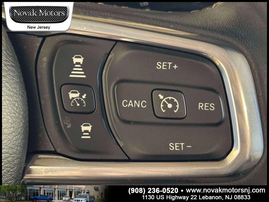 Used 2024 Jeep Wrangler Unlimited Sahara w/ Technology Group AWD/4WD image 20