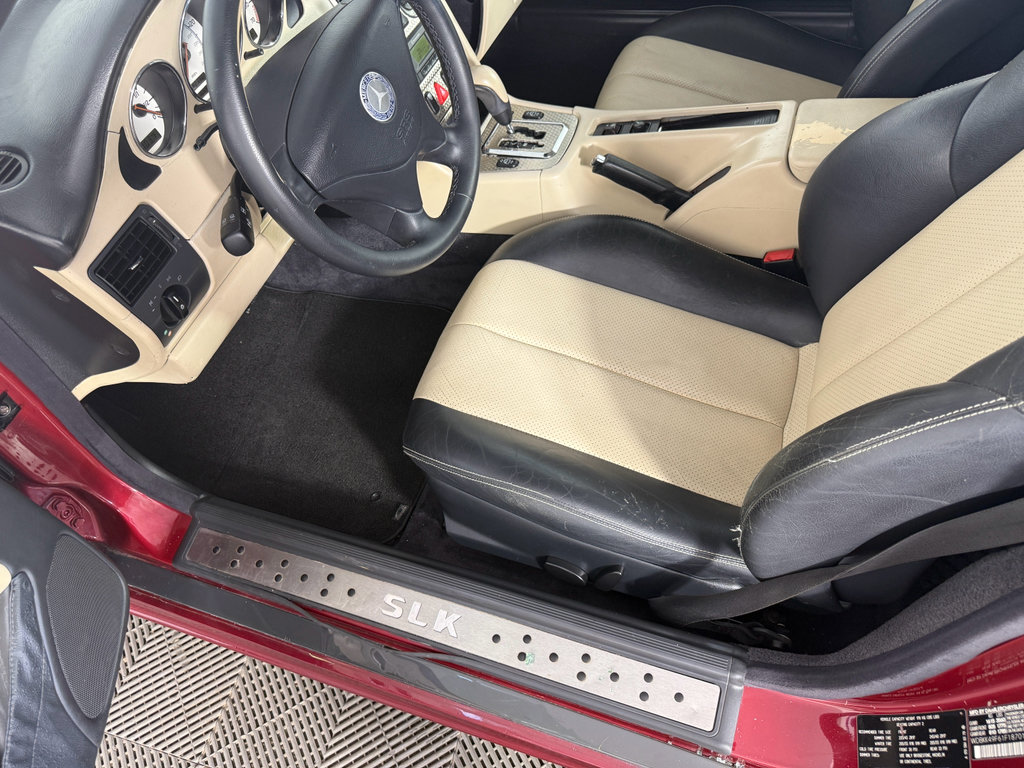 Used 2001 Mercedes-Benz SLK 230 Kompressor image 15