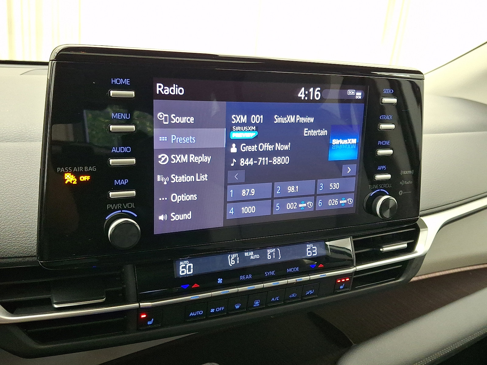 Certified 2024 Toyota Sienna XLE AWD/4WD image 9