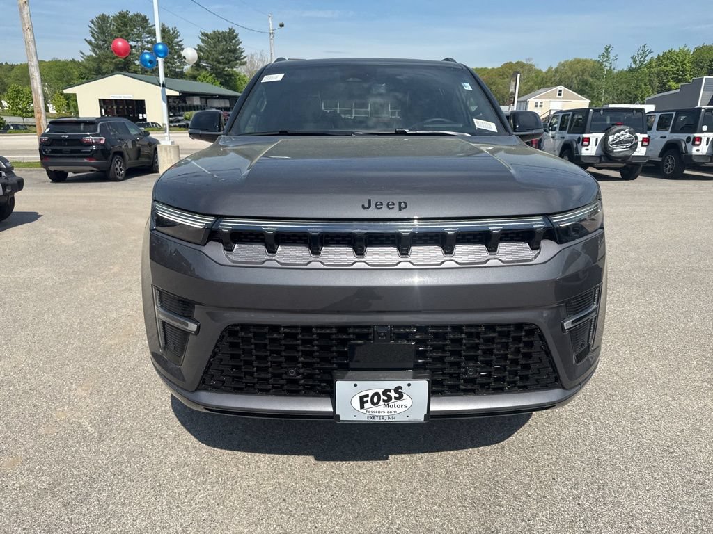 New 2026 Jeep Grand Wagoneer Summit AWD/4WD image 8