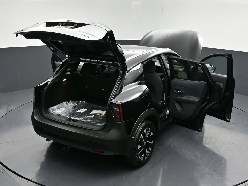 New 2026 Nissan Kicks SV w/ SV Premium Package AWD/4WD image 31