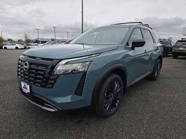 New 2026 Nissan Pathfinder SL image 7