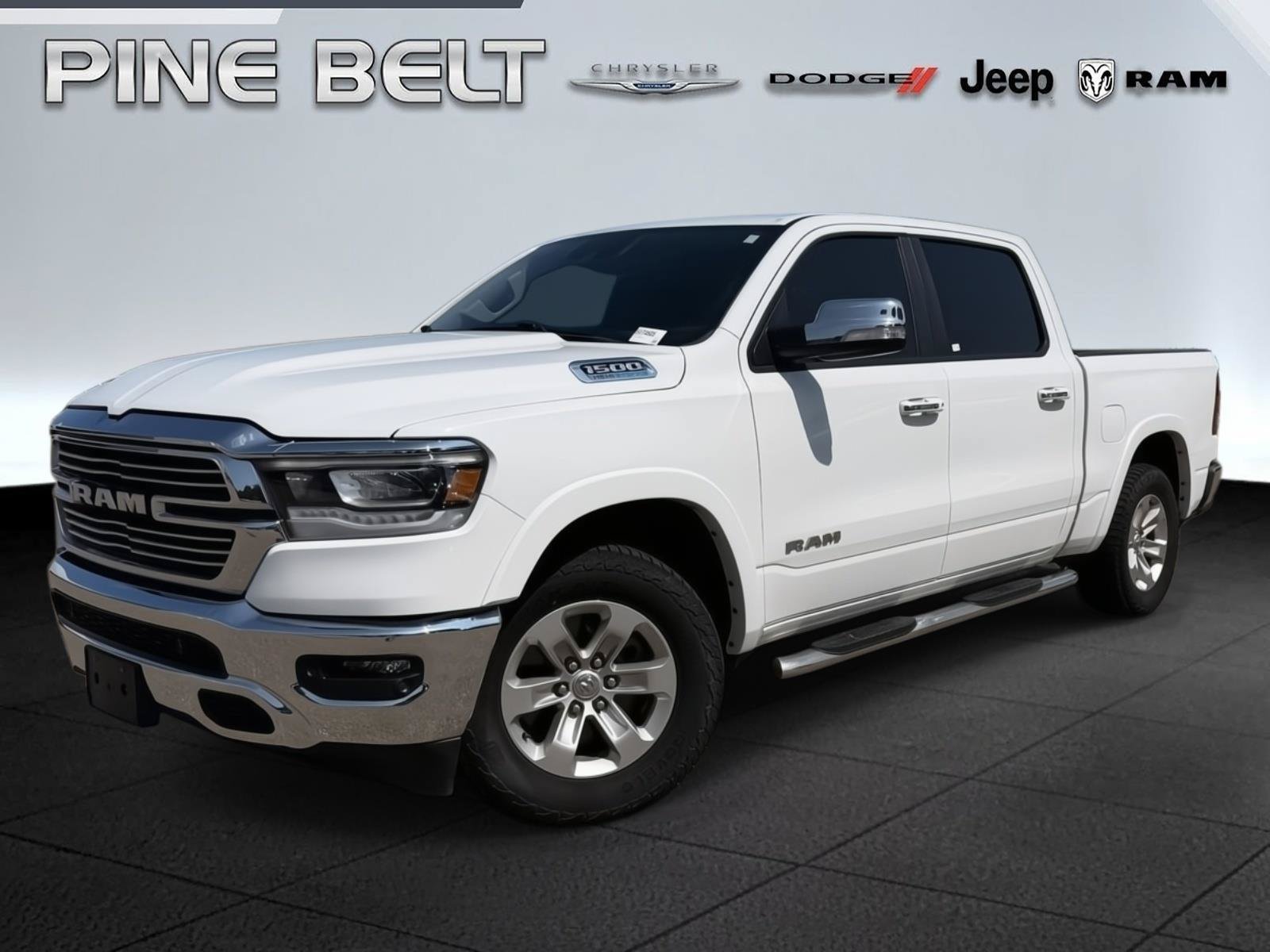 Used 2022 RAM 1500 Laramie AWD/4WD image 1