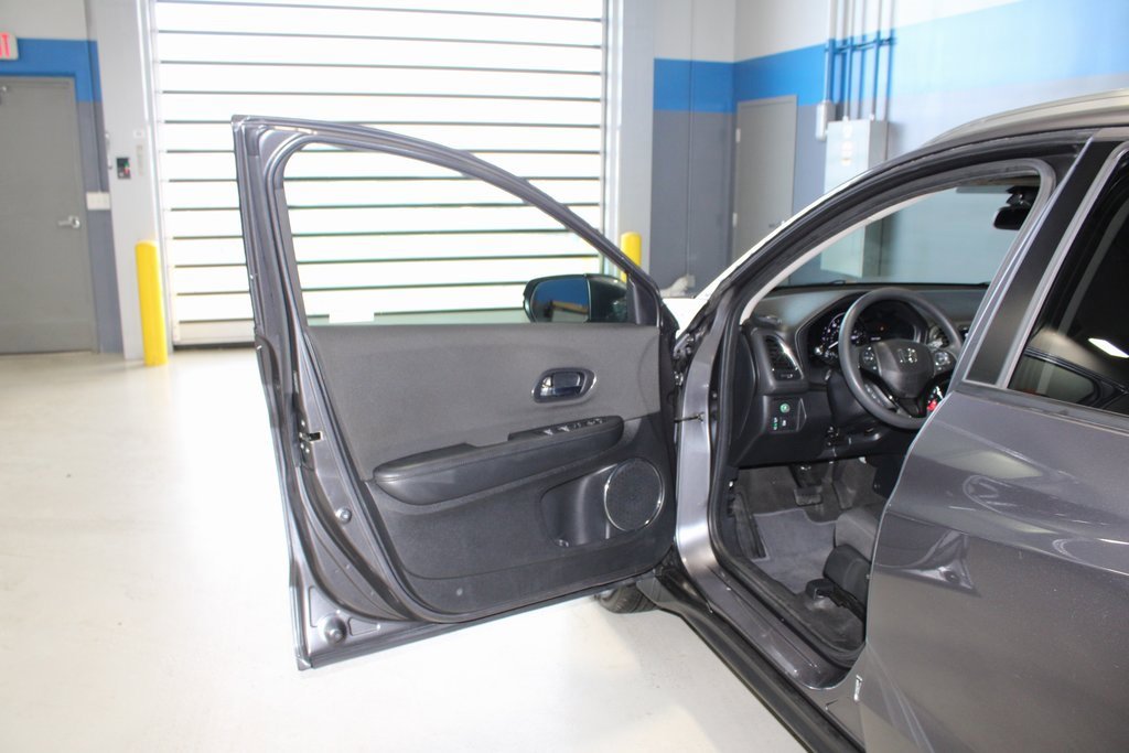 Used 2019 Honda HR-V EX image 6