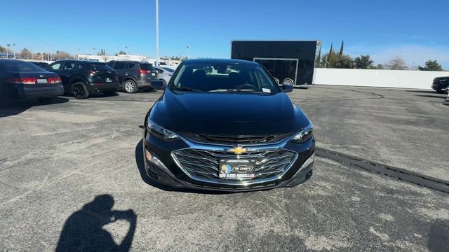 Used 2024 Chevrolet Malibu LT image 3