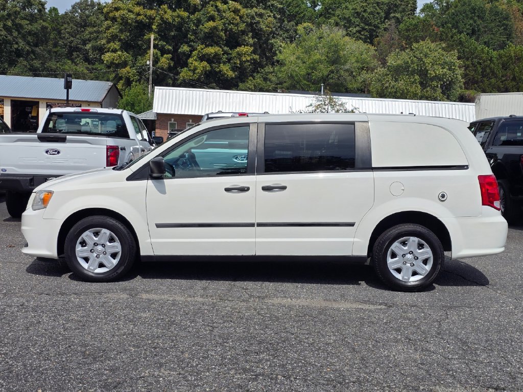 Used 2013 RAM C/V Tradesman FWD image 23