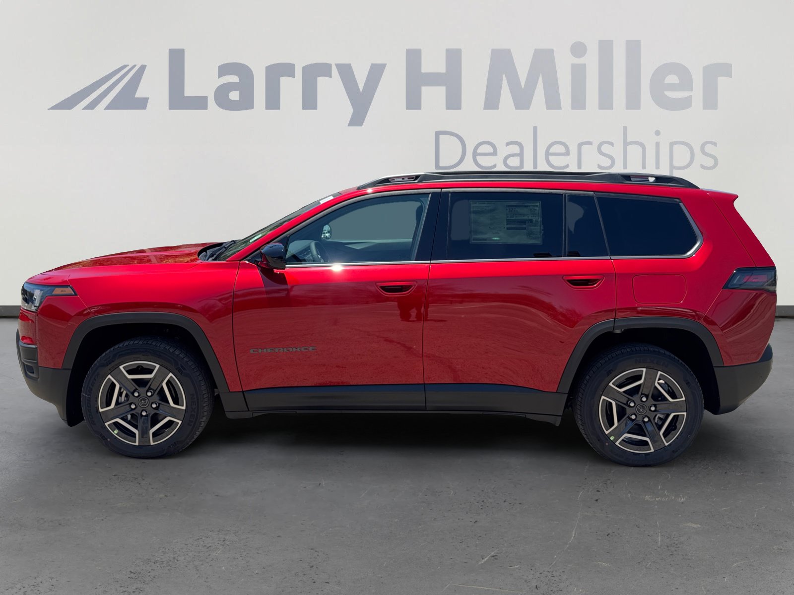 New 2026 Jeep Cherokee Laredo AWD/4WD image 2
