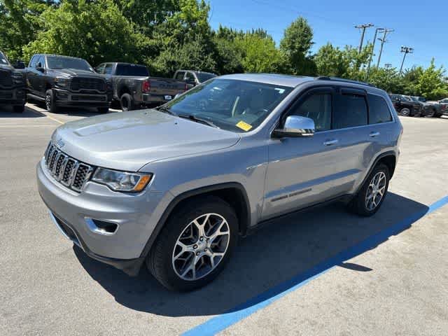 Used 2020 Jeep Grand Cherokee Limited w/ Luxury Group II AWD/4WD image 17