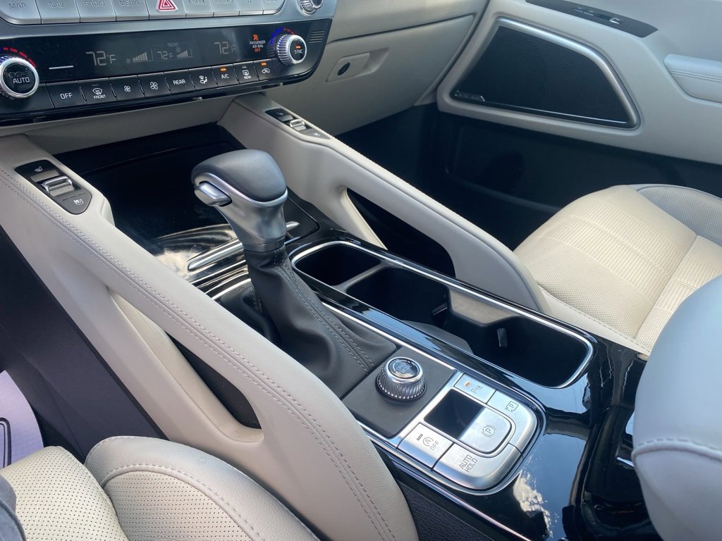 Used 2025 Kia Telluride SX image 17