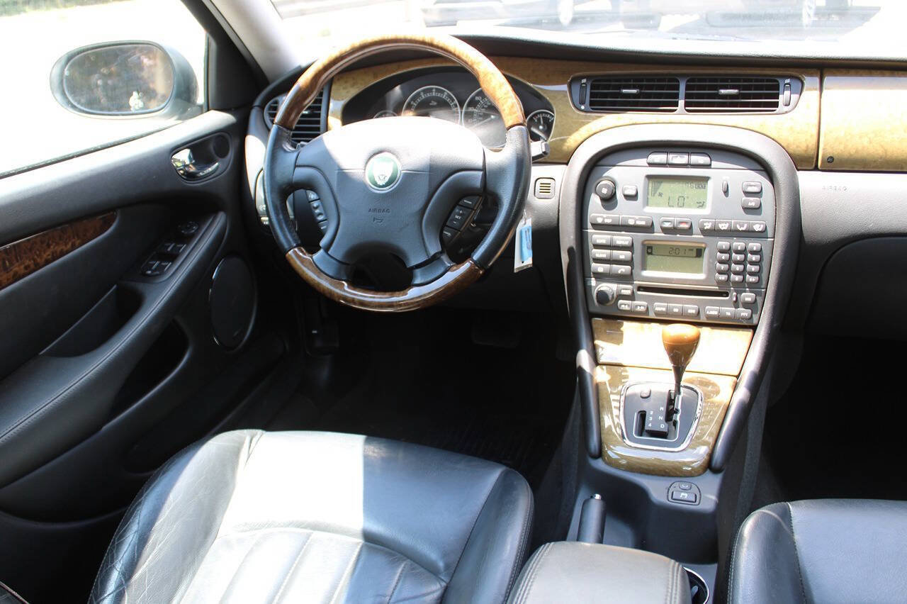 Used 2004 Jaguar X-TYPE 3.0 AWD/4WD image 15