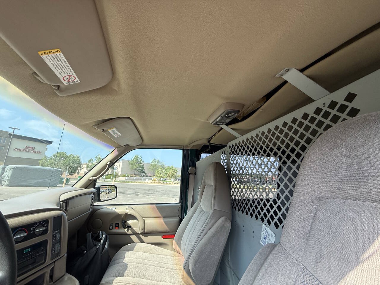 Used 2000 Chevrolet Astro AWD w/ Convenience Group image 18