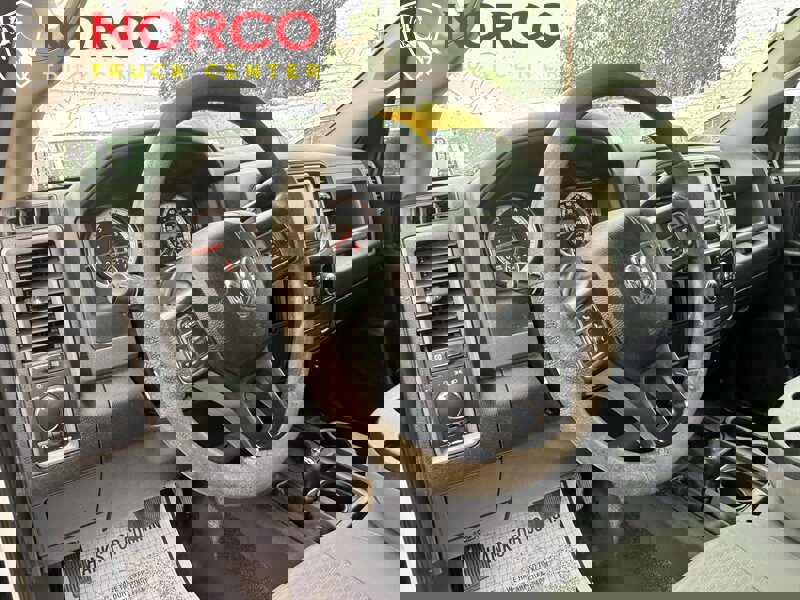 Used 2018 RAM 3500 Tradesman w/ Chrome Appearance Group image 19