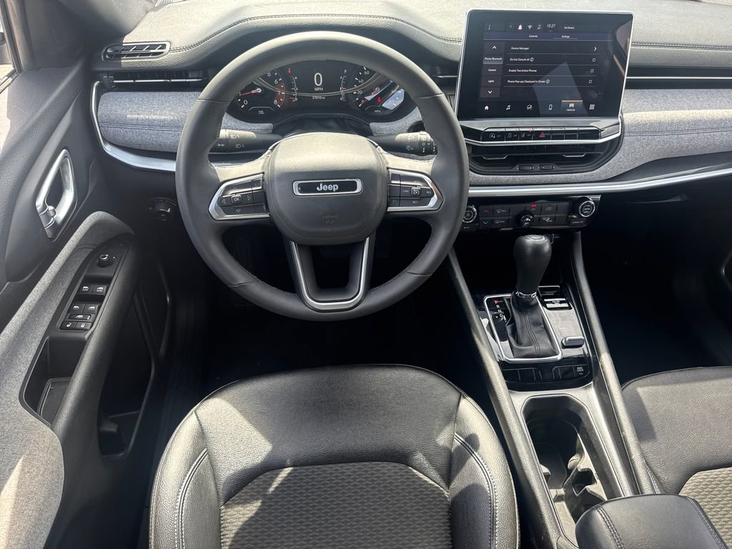 Used 2024 Jeep Compass Latitude AWD/4WD image 18