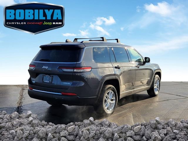 Used 2023 Jeep Grand Cherokee L Laredo image 3