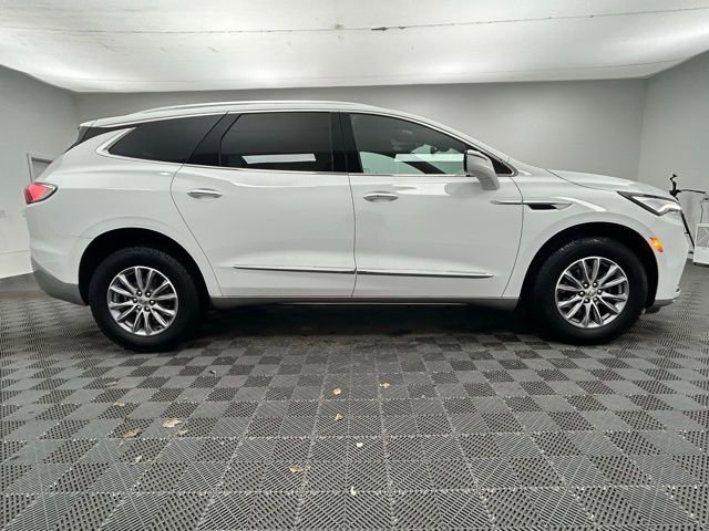 Used 2023 Buick Enclave Essence w/ LPO, Floor Liner Package image 11