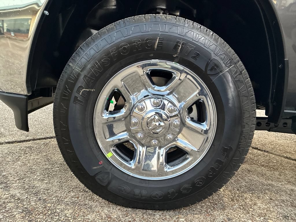 New 2026 RAM 2500 Tradesman AWD/4WD image 27