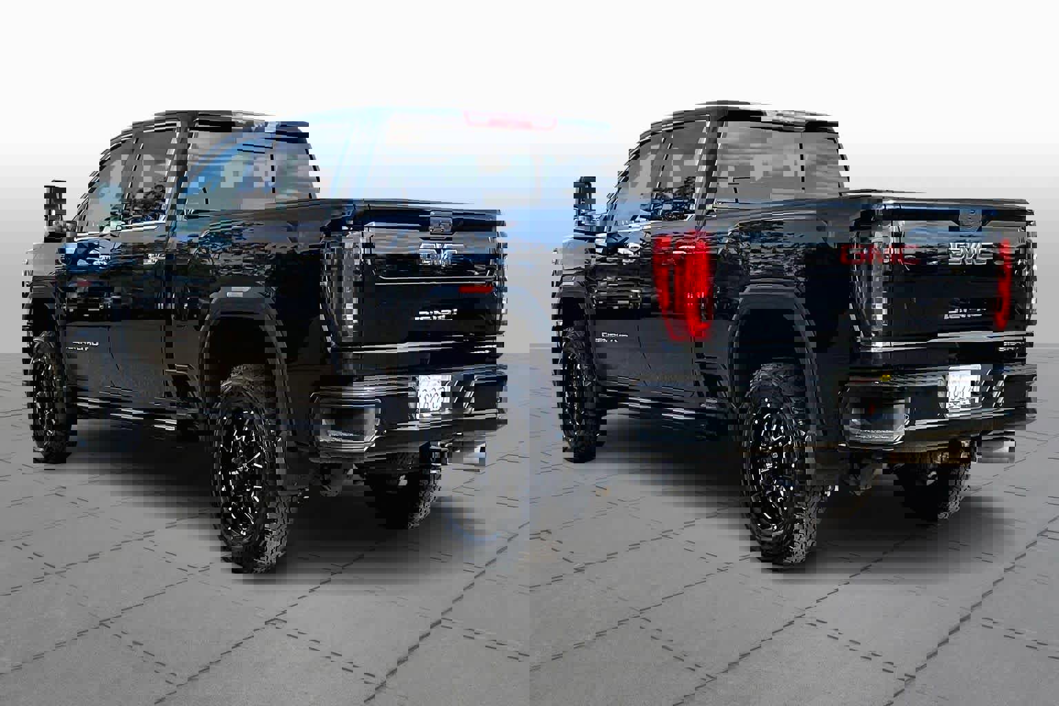 Used 2021 GMC Sierra 2500 Denali w/ Denali Ultimate Package image 11