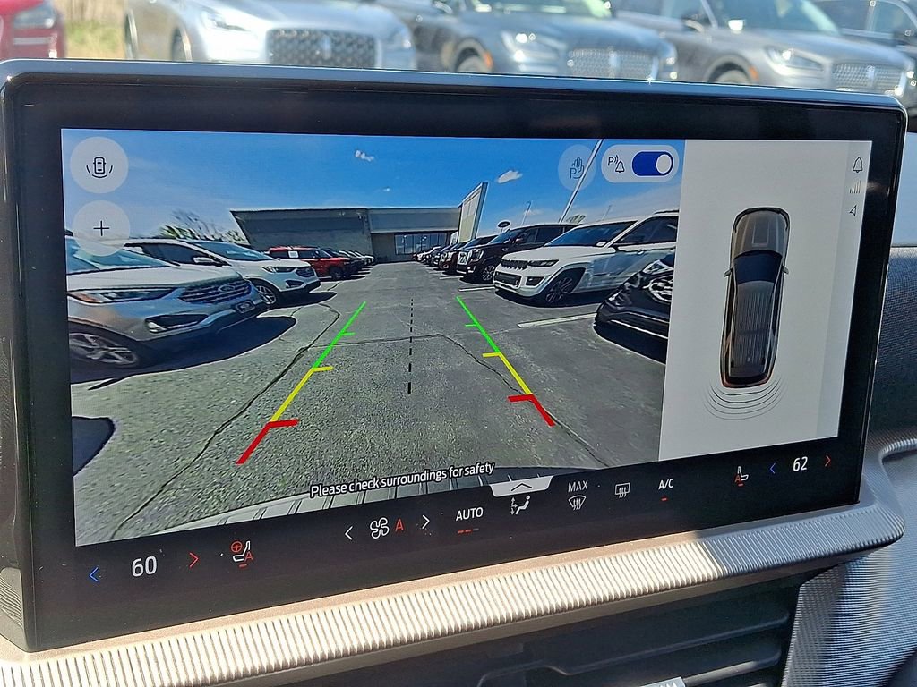 Used 2025 Ford Explorer Active w/ Active Comfort Package AWD/4WD image 19