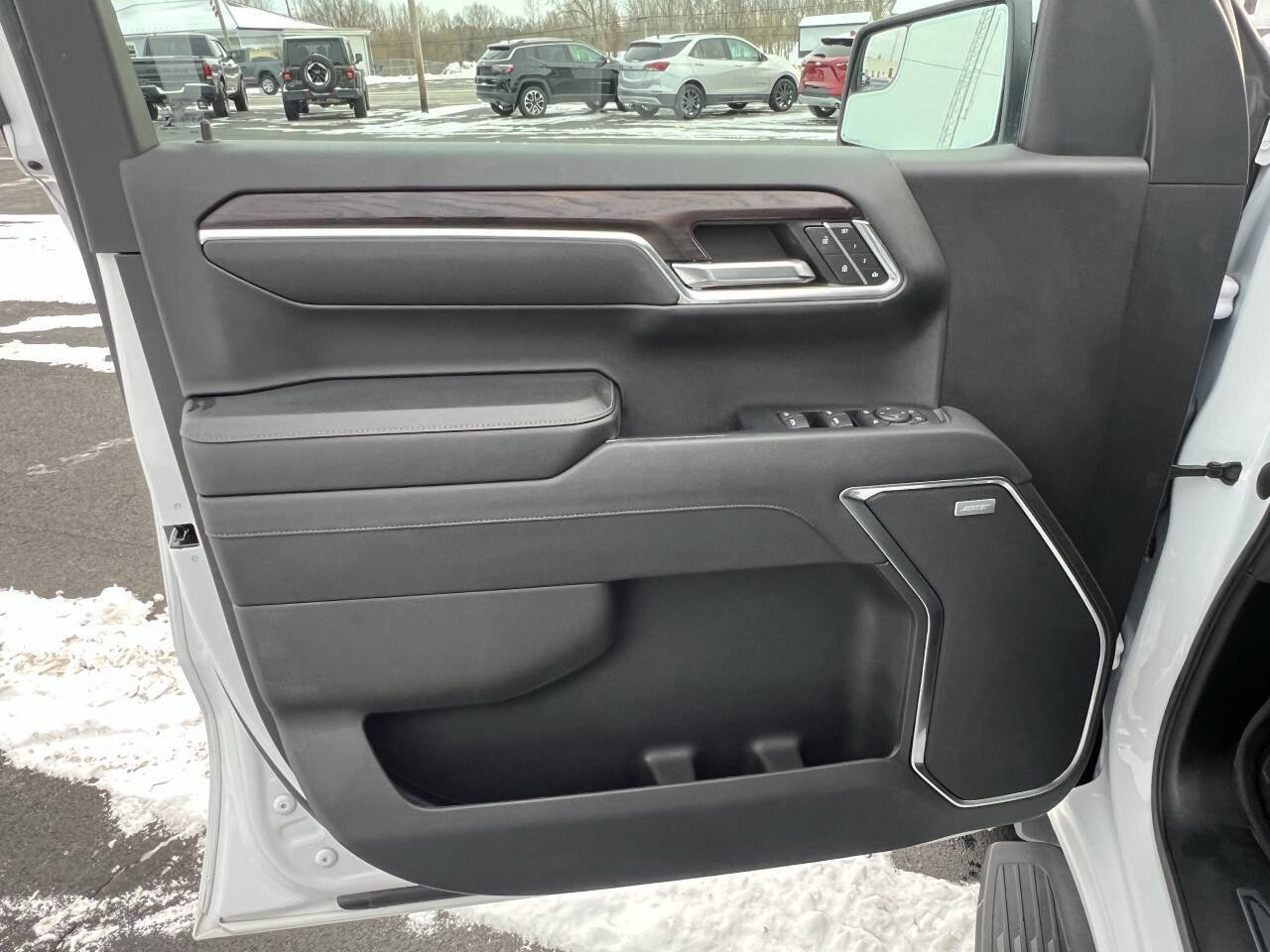 Used 2023 GMC Sierra 1500 SLT w/ SLT Premium Package image 13