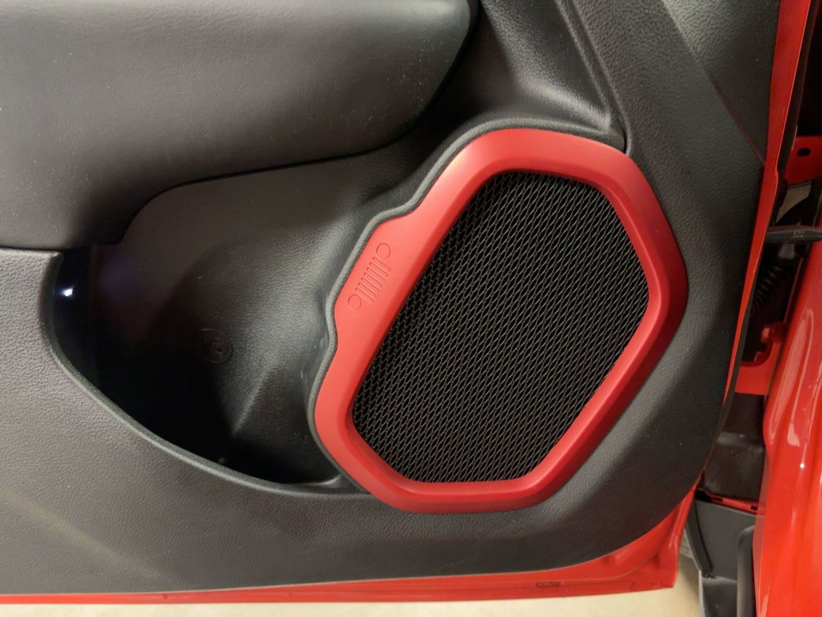 Used 2015 Jeep Renegade Trailhawk w/ Popular Equipment Group image 22