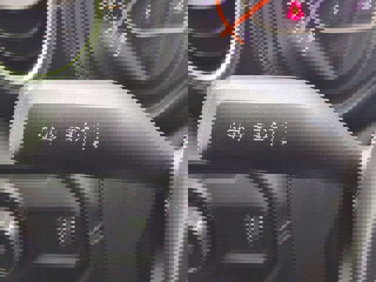 Used 2024 Jeep Wrangler Sahara w/ Safety Group image 27