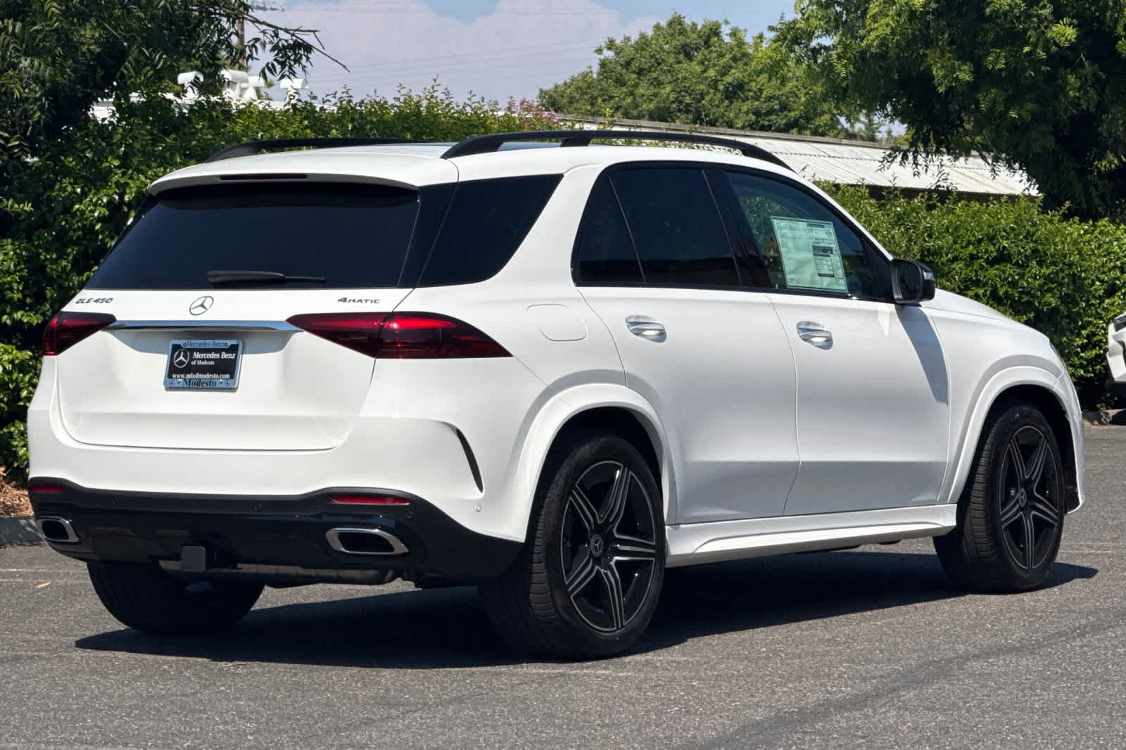 New 2026 Mercedes-Benz GLE 450 4MATIC image 3