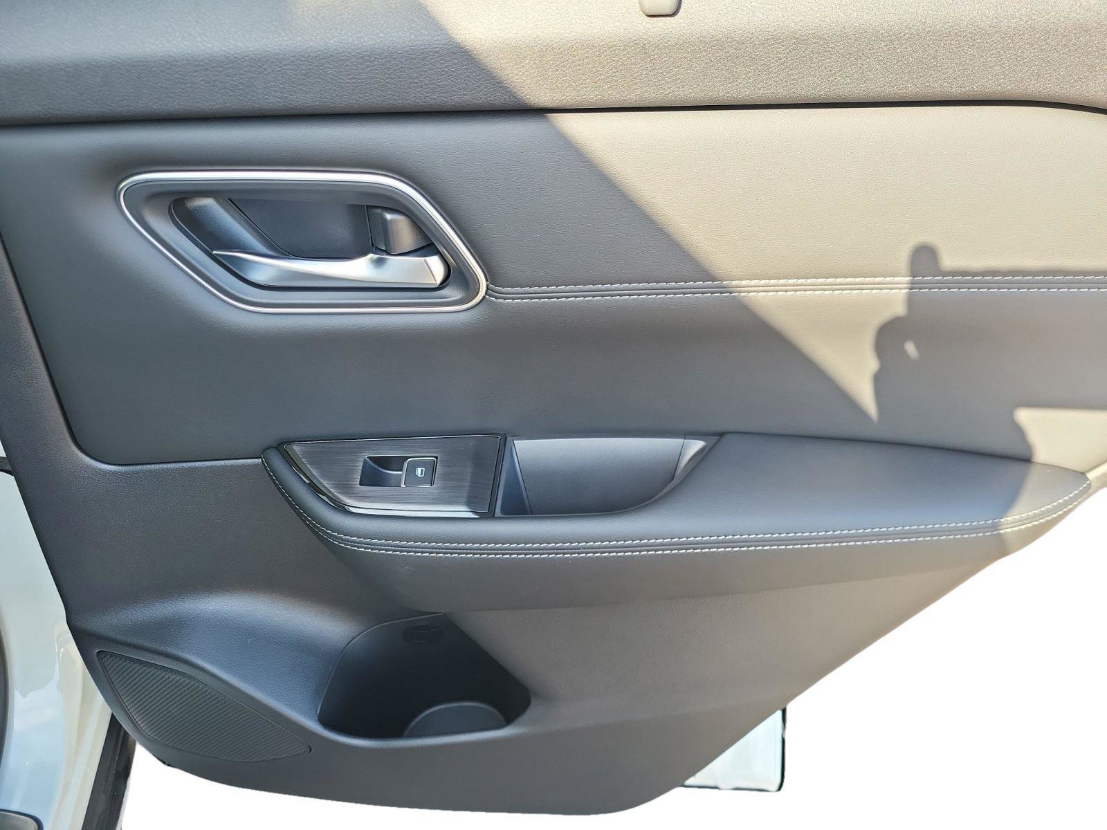 New 2026 Nissan Rogue Platinum w/ Tech Package image 26