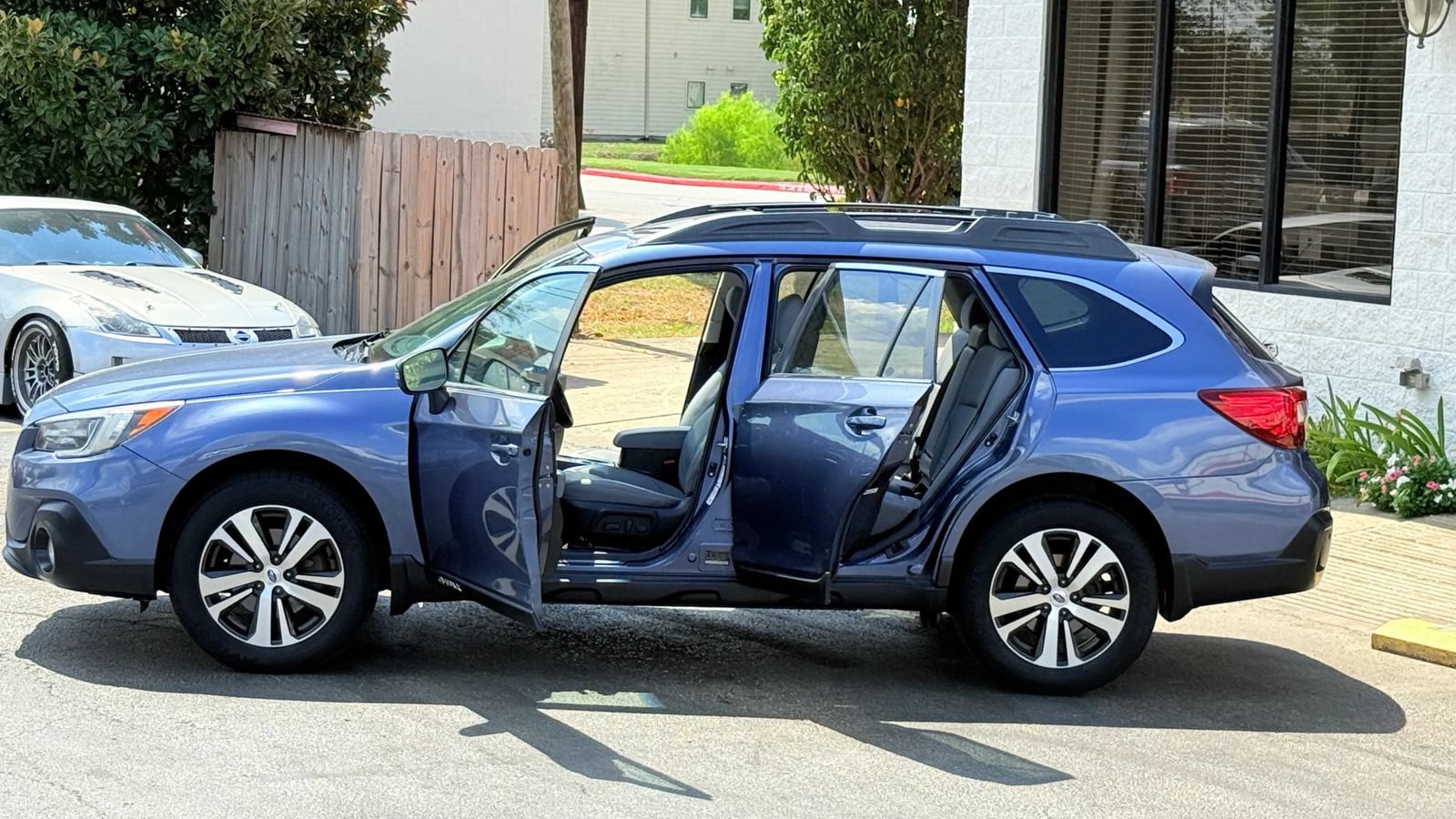 Used 2018 Subaru Outback 2.5i Limited AWD/4WD image 16
