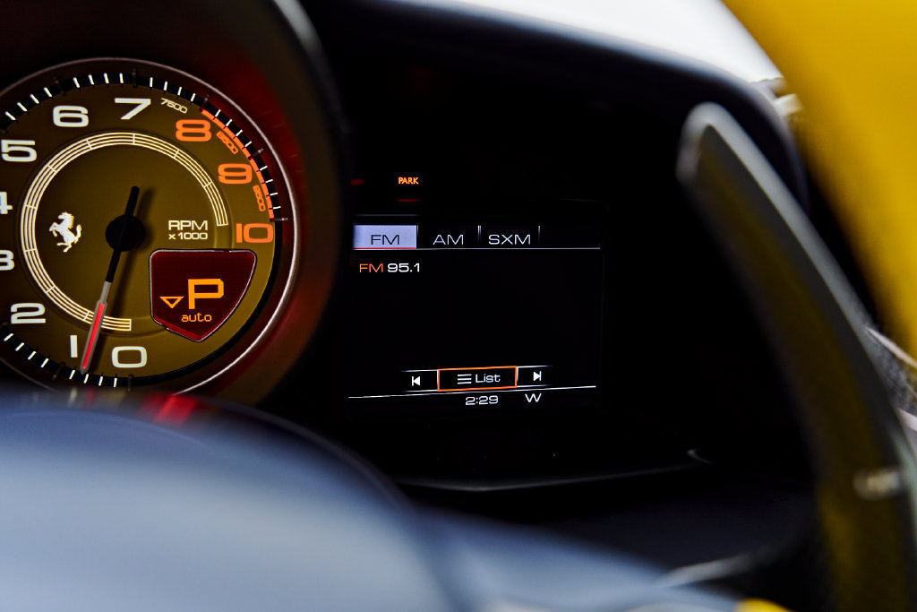 Used 2017 Ferrari 488 GTB RWD image 79