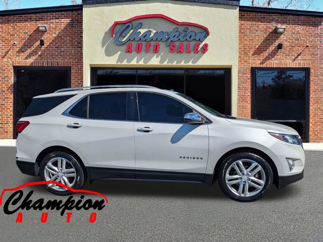 Used 2018 Chevrolet Equinox Premier FWD image 4
