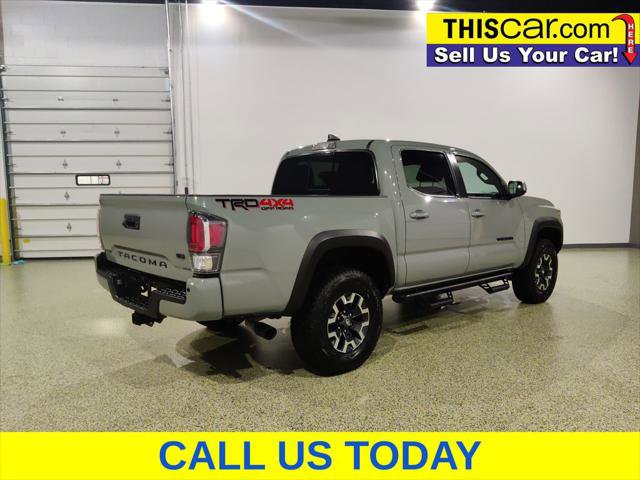 Used 2022 Toyota Tacoma TRD Off-Road w/ TRD Premium Off Road Package AWD/4WD image 7