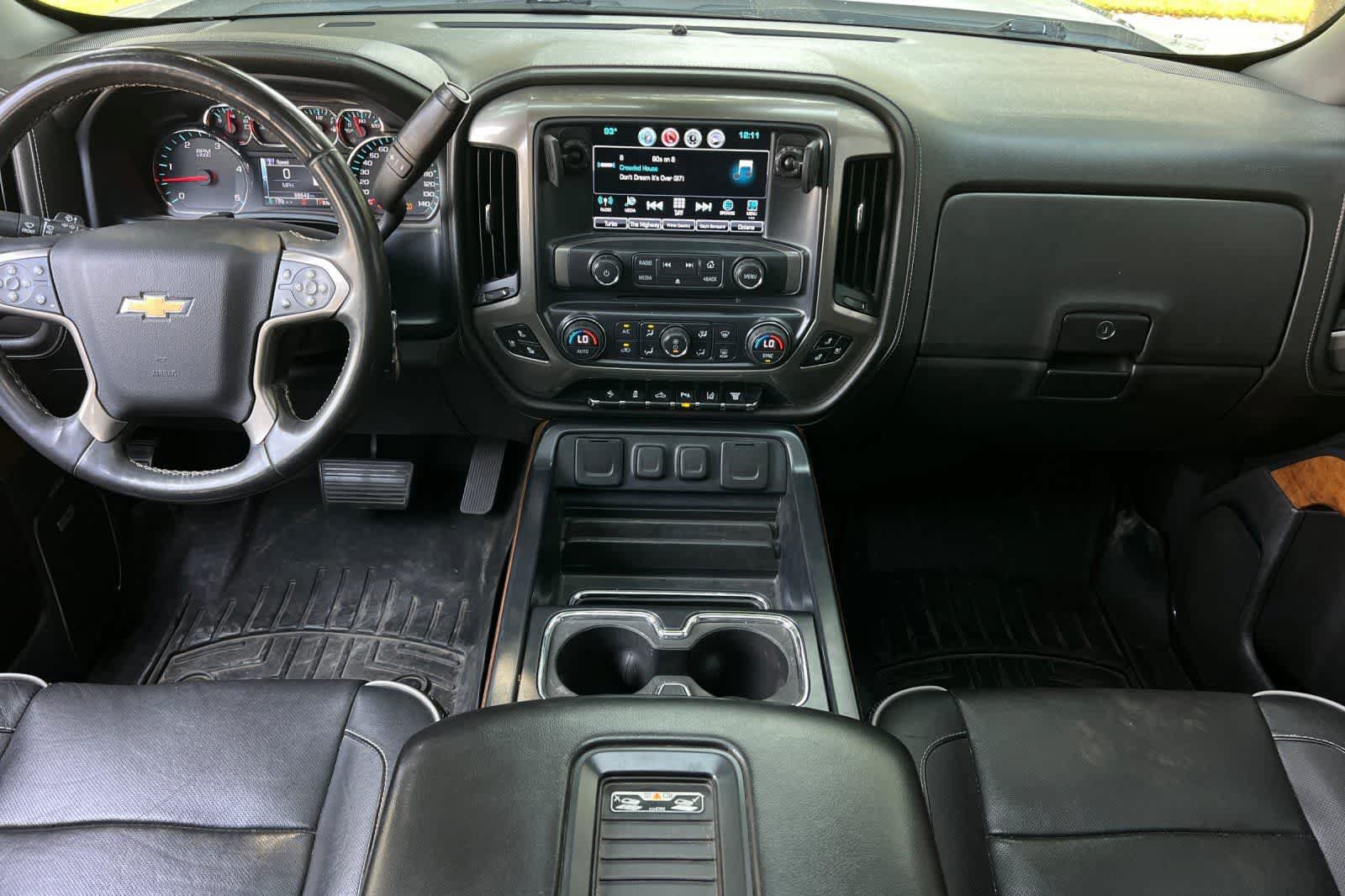 Used 2017 Chevrolet Silverado 2500 High Country w/ Duramax Plus Package AWD/4WD image 4