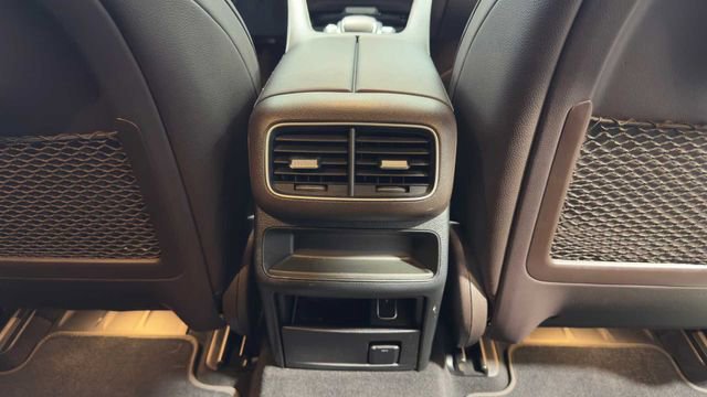 Used 2021 Mercedes-Benz GLE 350 image 17