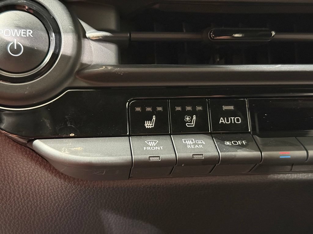 Certified 2026 Toyota Crown Signia AWD/4WD image 28