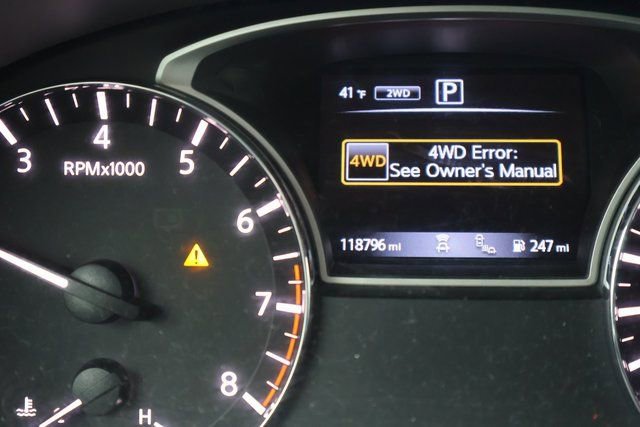 Used 2019 Nissan Pathfinder SL image 11