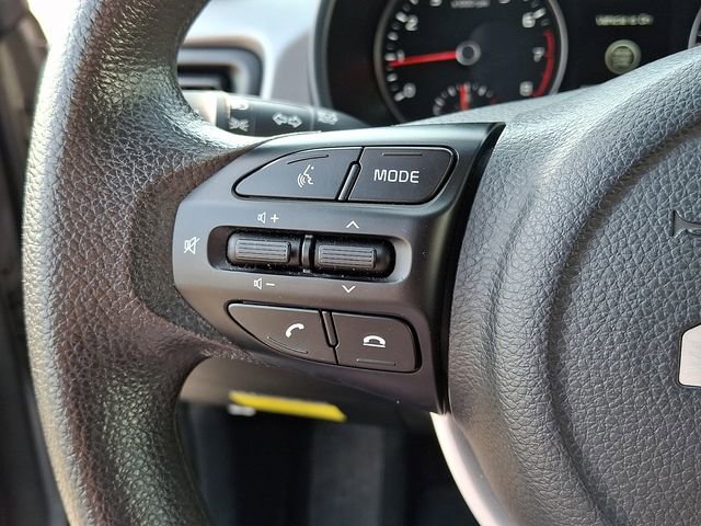 Used 2023 Kia Rio S w/ Technology Package image 16