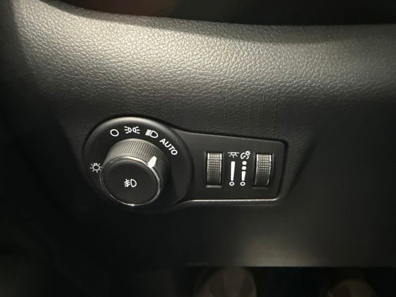 New 2026 Jeep Compass Limited w/ Sun, Sound & Navigation Group AWD/4WD image 23