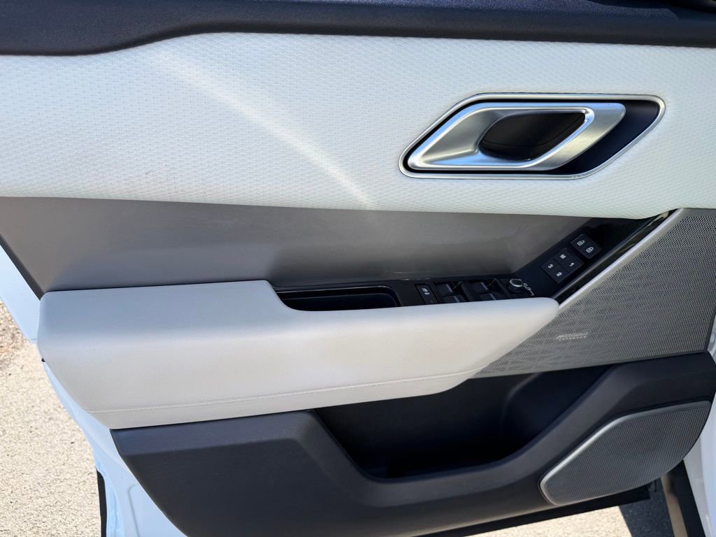 Used 2021 Land Rover Range Rover Velar S image 13