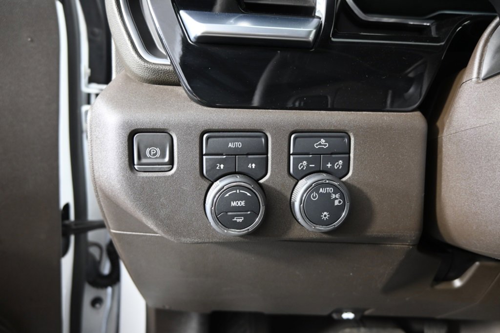 Used 2022 Chevrolet Silverado 1500 LT image 23