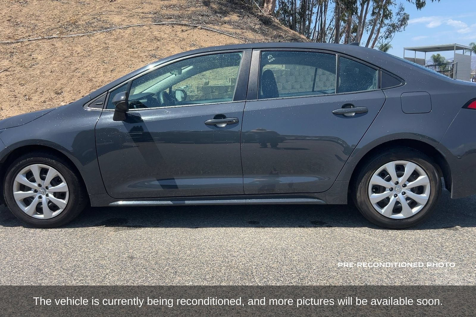 Used 2024 Toyota Corolla LE FWD image 9