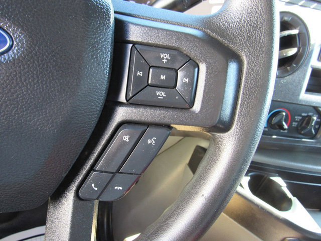 Used 2022 Ford E-350 and Econoline 350 Super Duty image 32