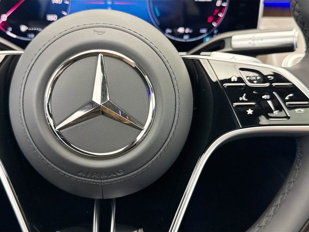 New 2026 Mercedes-Benz S 580e 4MATIC Sedan image 12
