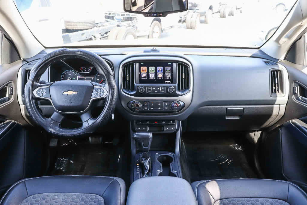 Used 2016 Chevrolet Colorado Z71 RWD image 12