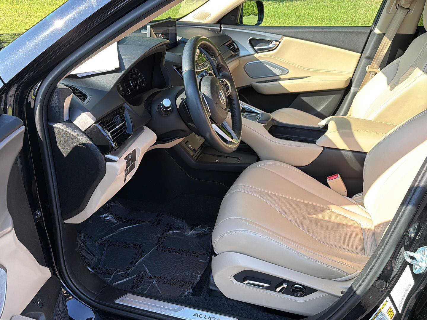 Used 2023 Acura RDX w/ Technology Package FWD image 9