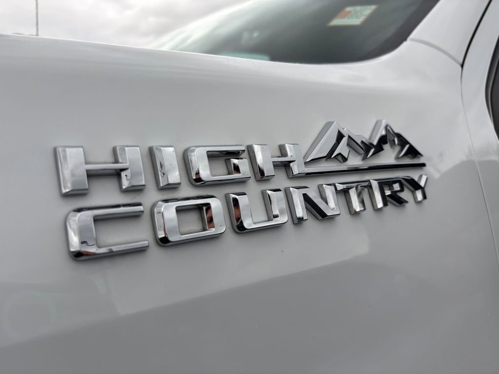 Used 2021 Chevrolet Silverado 3500 High Country w/ Z71 Off-Road Package image 31