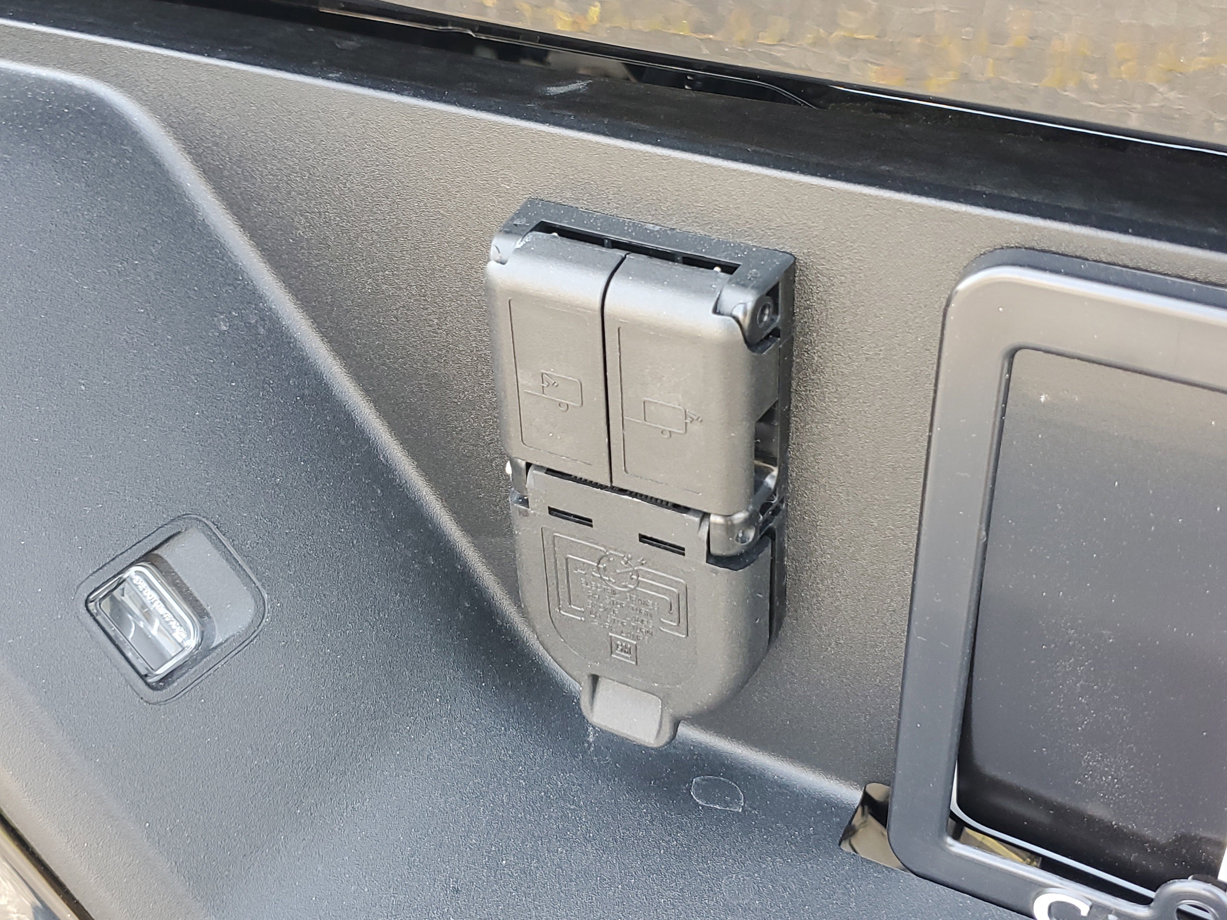 New 2025 GMC Sierra 2500 Denali image 6